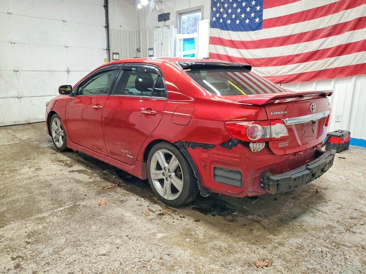 2013 TOYOTA COROLLA BASE photo 2