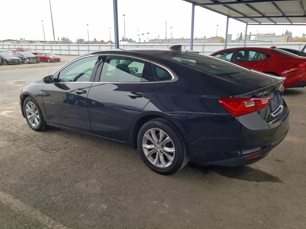 2023 CHEVROLET MALIBU LT photo 3