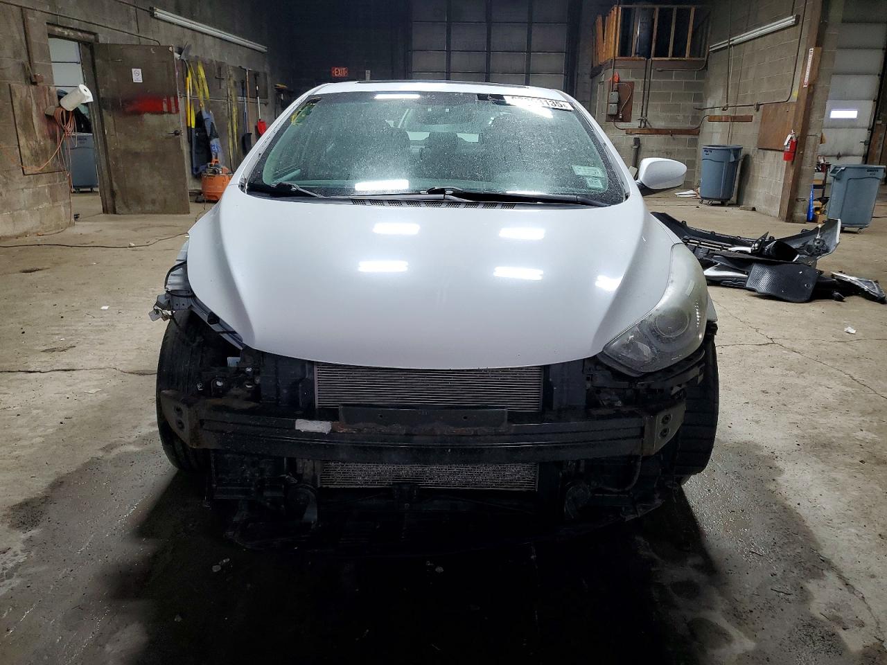 2015 HYUNDAI ELANTRA SE photo 13