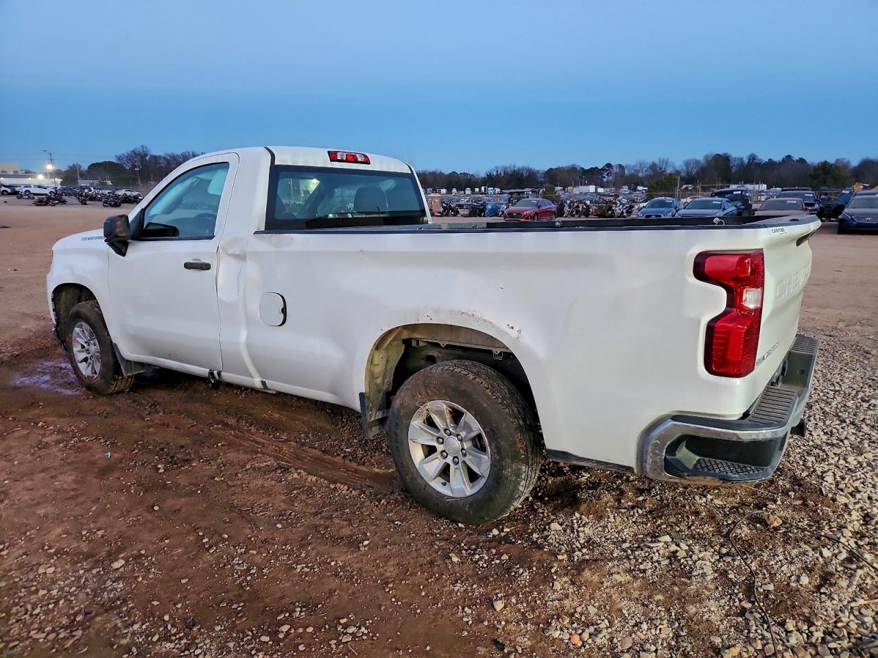 2020 CHEVROLET SILVERADO C1500 photo 4