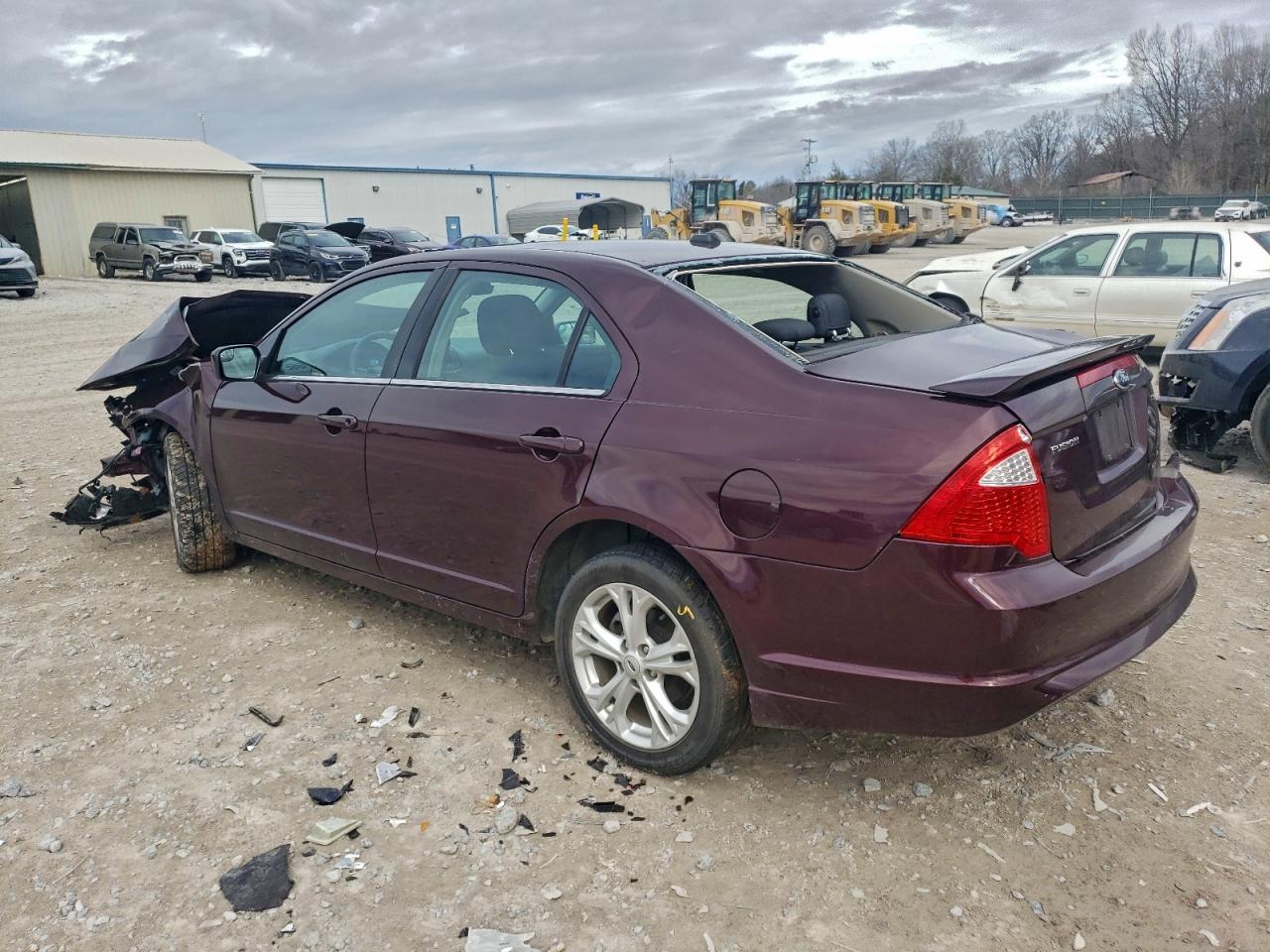 2012 FORD FUSION SE photo 2