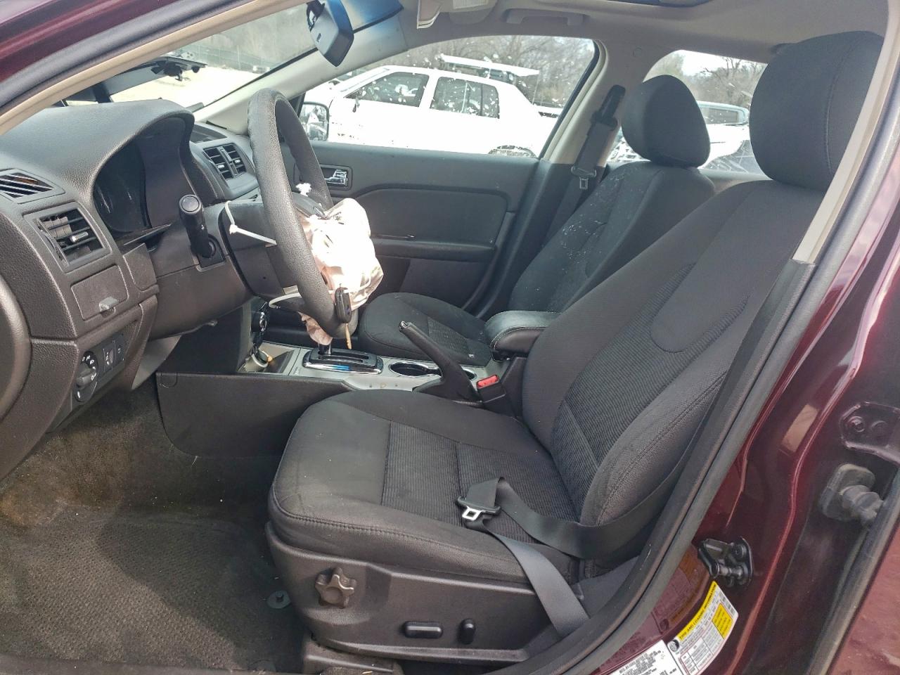 2012 FORD FUSION SE photo 7