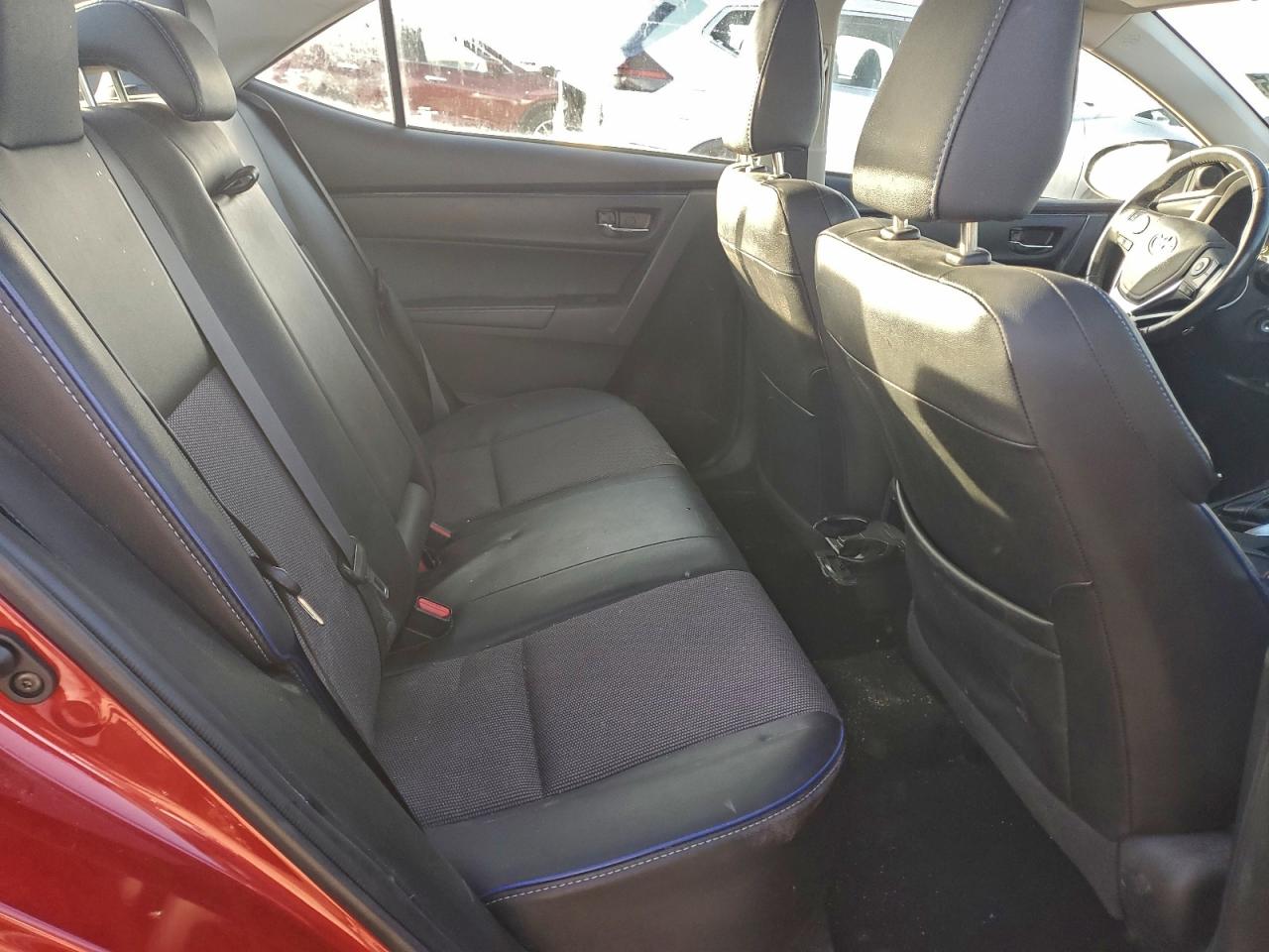 2017 TOYOTA COROLLA L photo 28