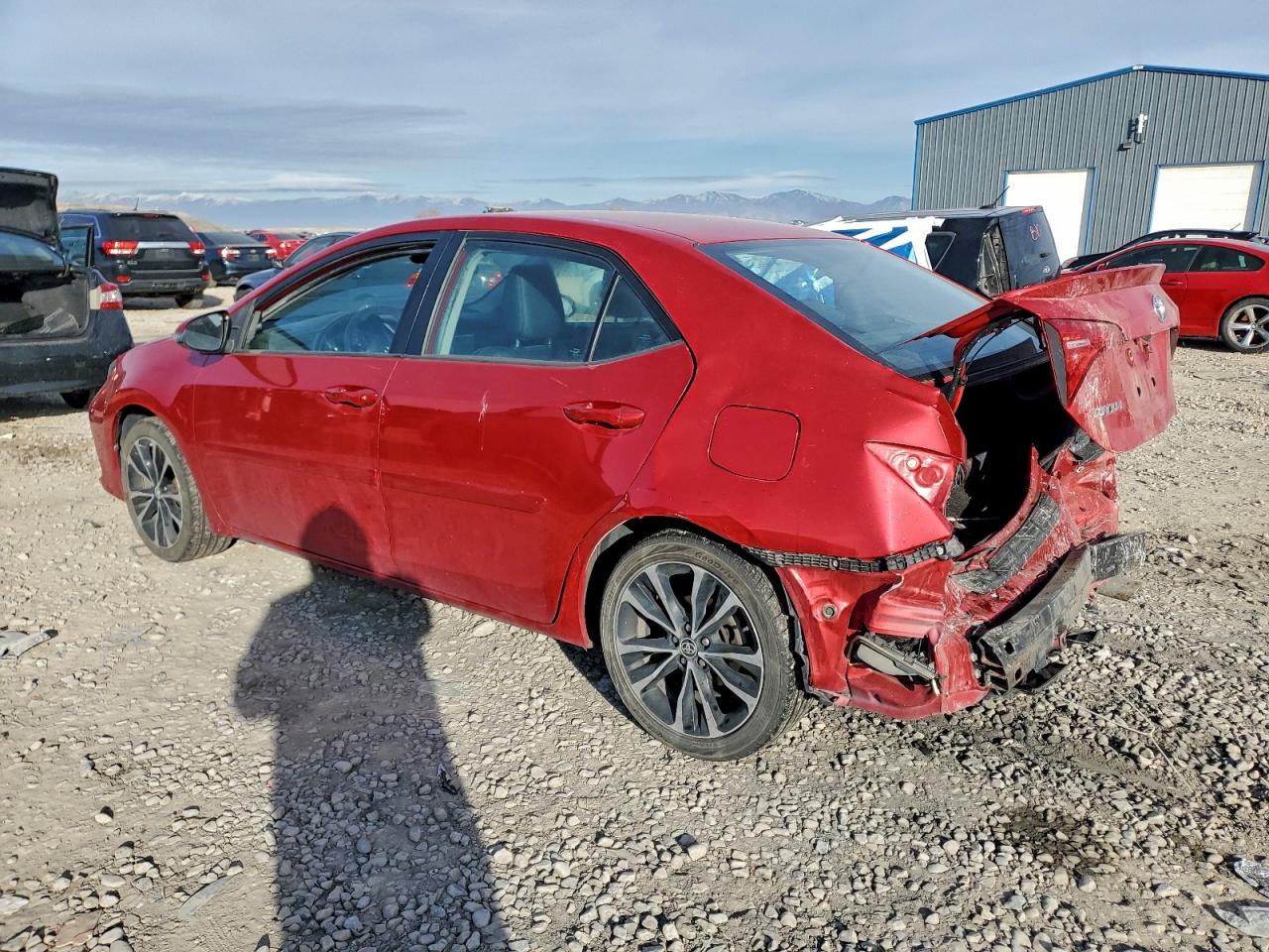 2017 TOYOTA COROLLA L photo 4