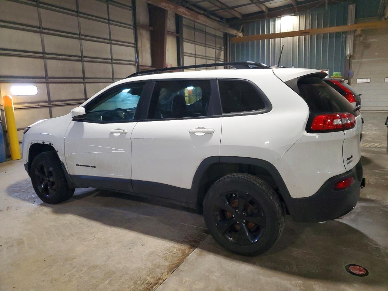 2017 JEEP CHEROKEE LIMITED photo 2