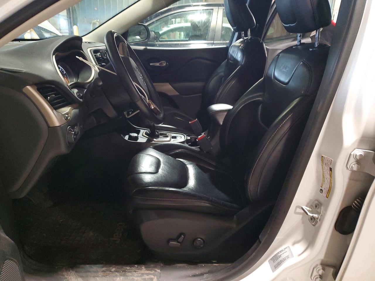 2017 JEEP CHEROKEE LIMITED photo 7