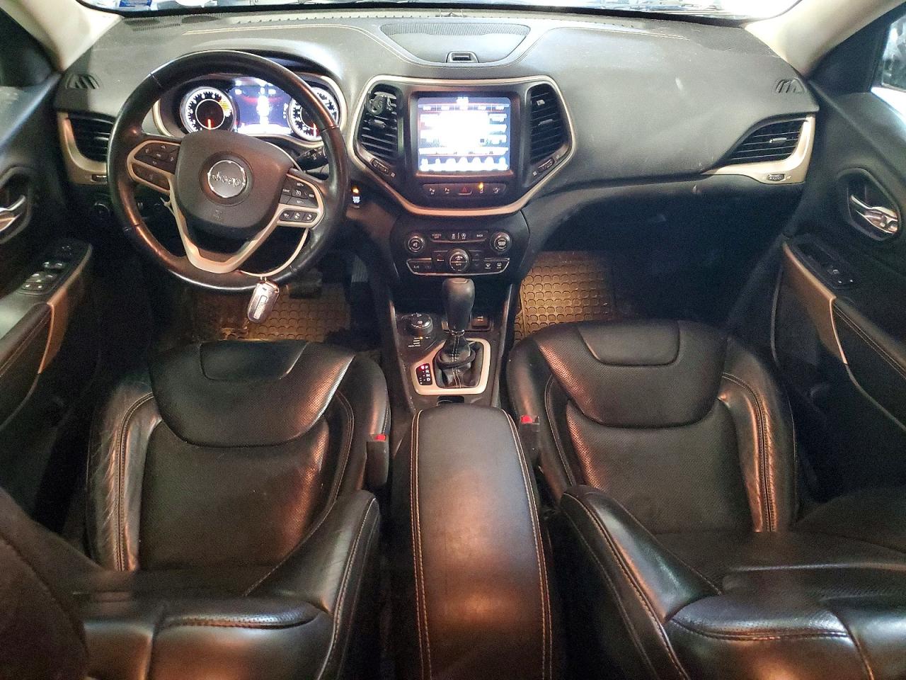2017 JEEP CHEROKEE LIMITED photo 8