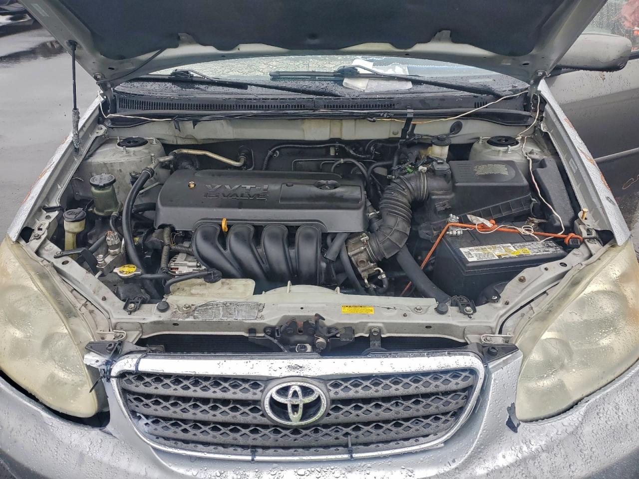 2005 TOYOTA COROLLA CE photo 11