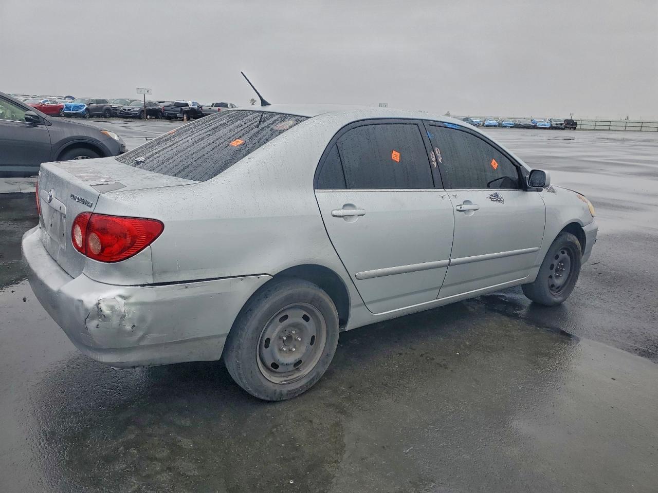 2005 TOYOTA COROLLA CE photo 3
