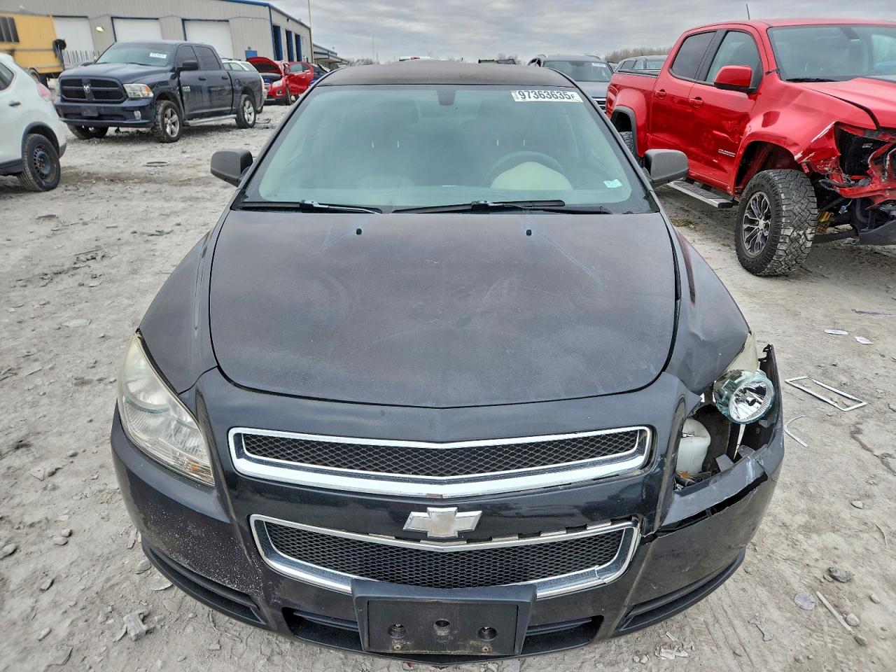2011 CHEVROLET MALIBU LS photo 5