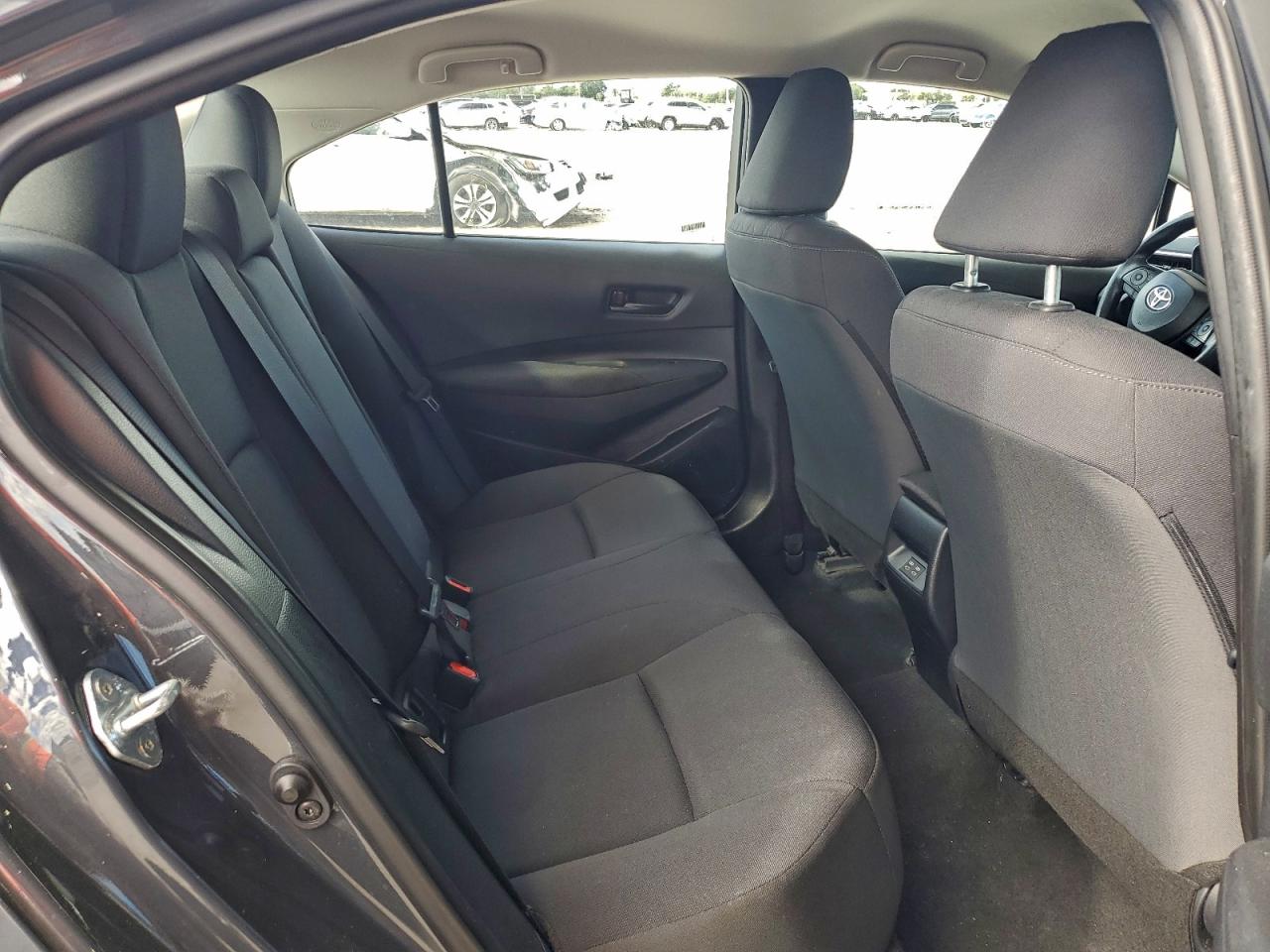 2024 TOYOTA COROLLA LE photo 10
