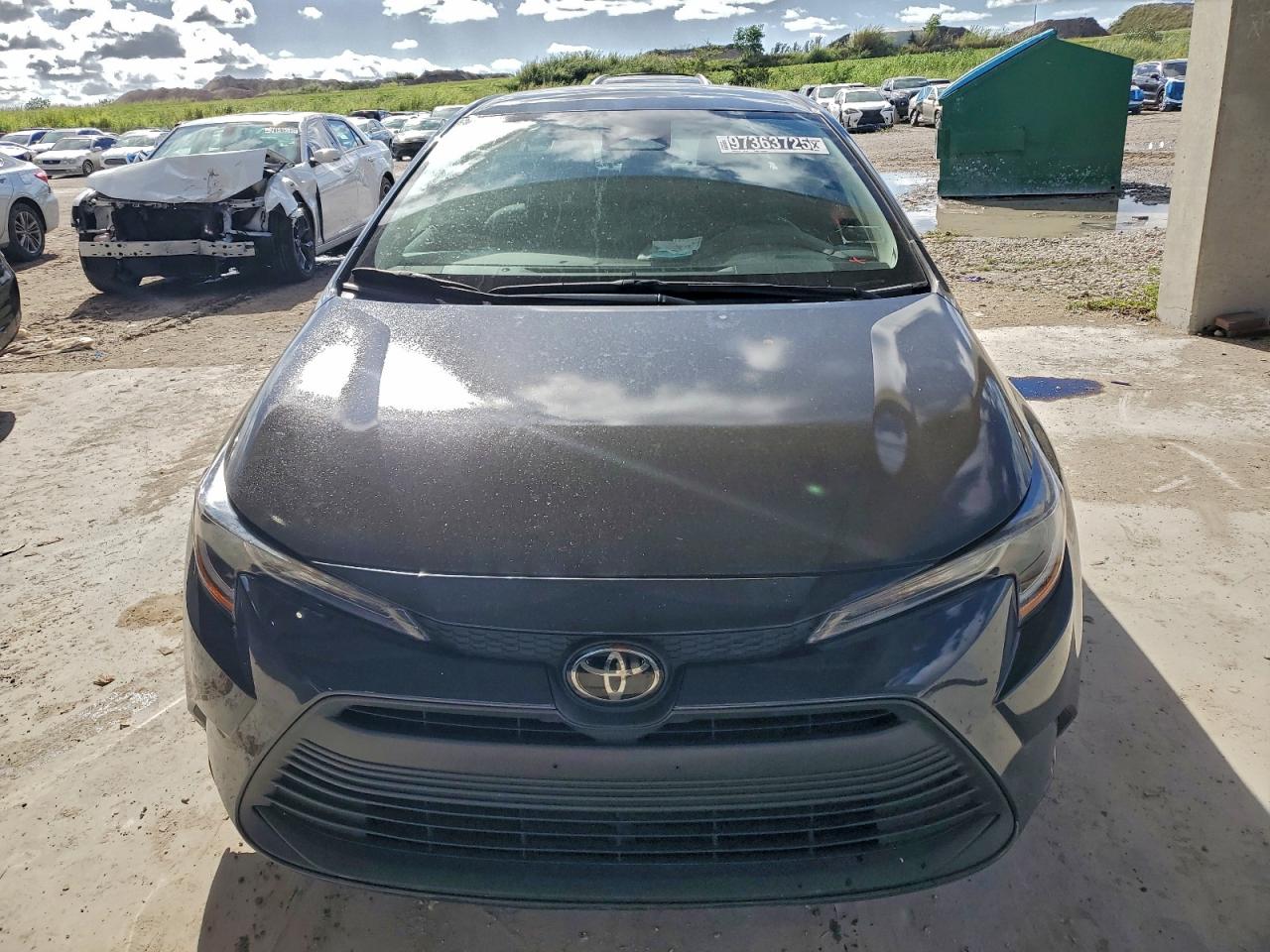 2024 TOYOTA COROLLA LE photo 5
