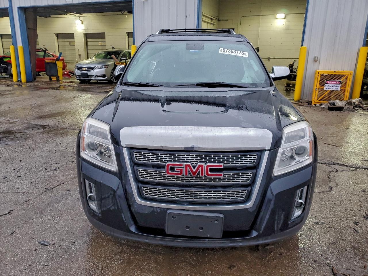 2012 GMC TERRAIN SLT photo 5