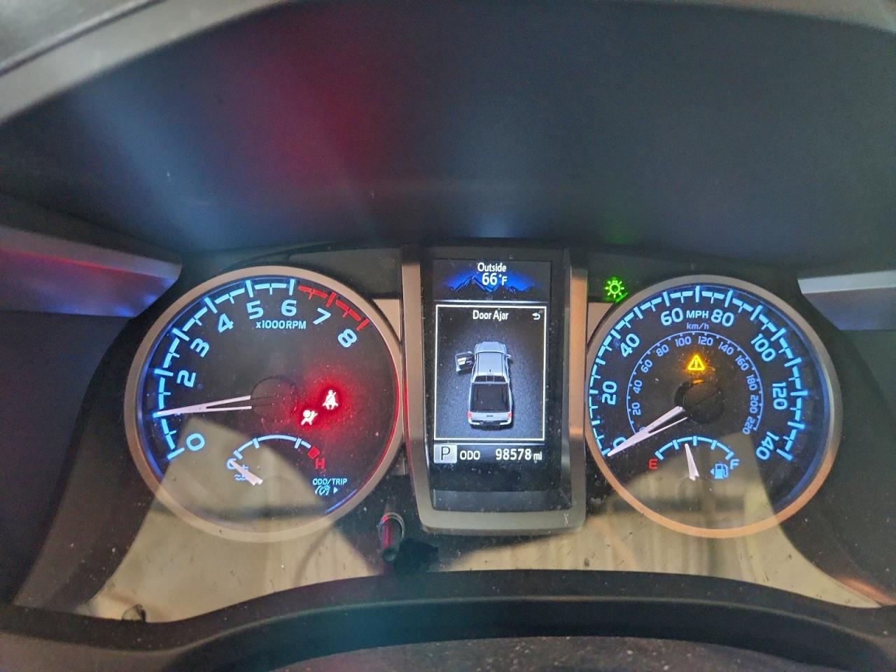 2017 TOYOTA TACOMA DOUBLE CAB photo 9