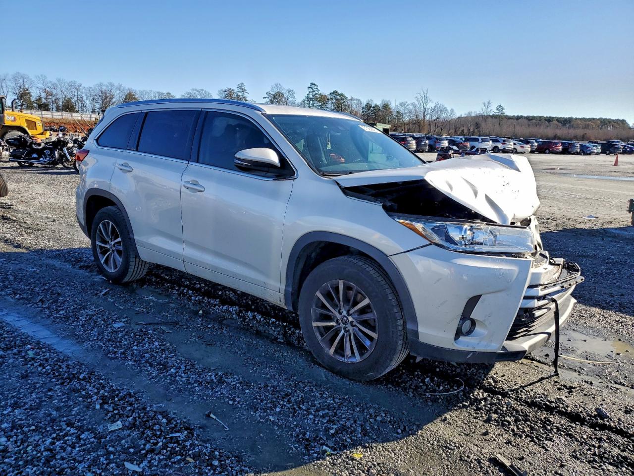 2018 TOYOTA HIGHLANDER SE photo 10