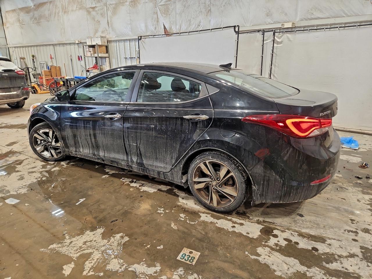 2015 HYUNDAI ELANTRA SE photo 2