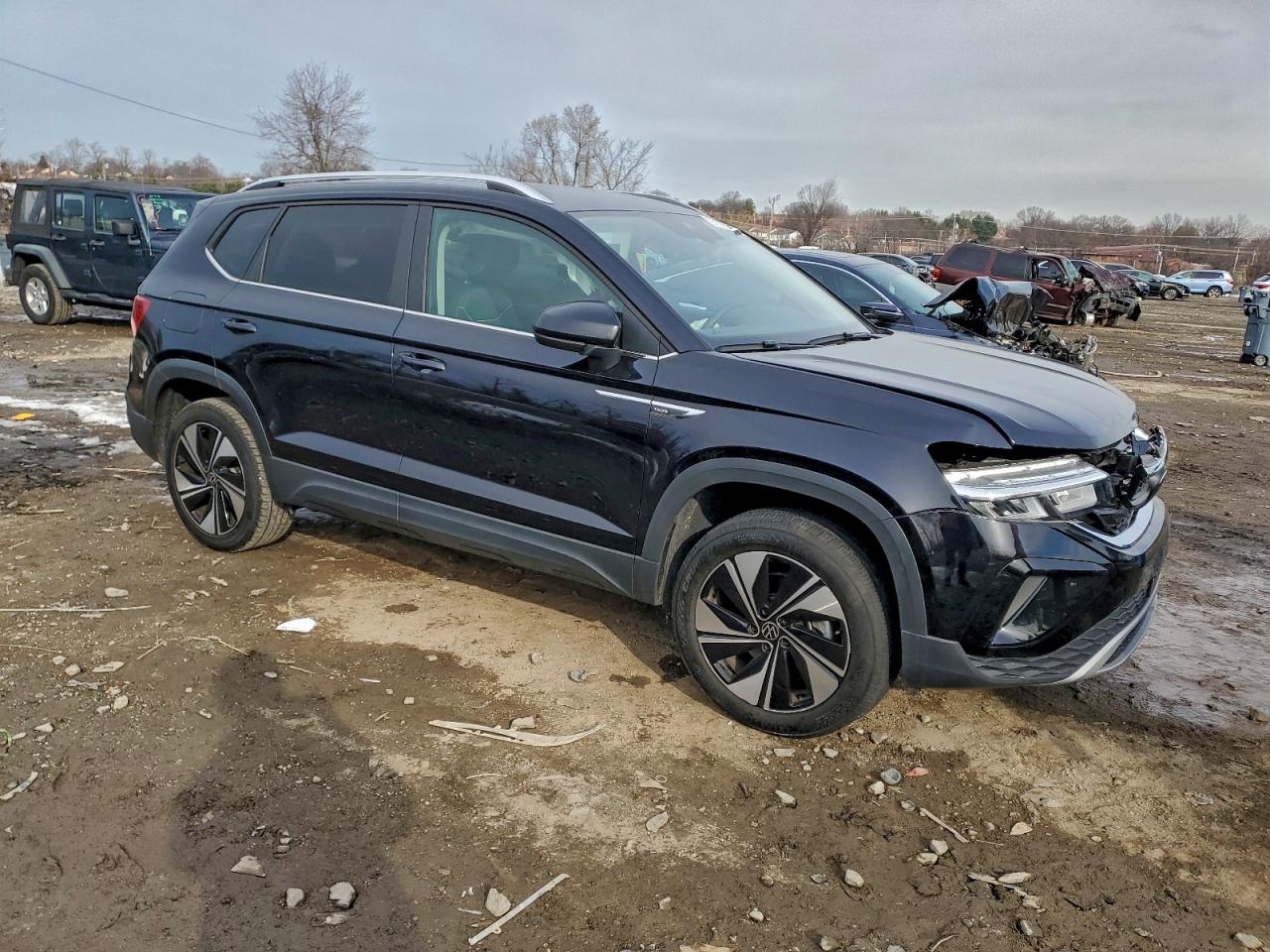 2024 VOLKSWAGEN TAOS SE photo 4