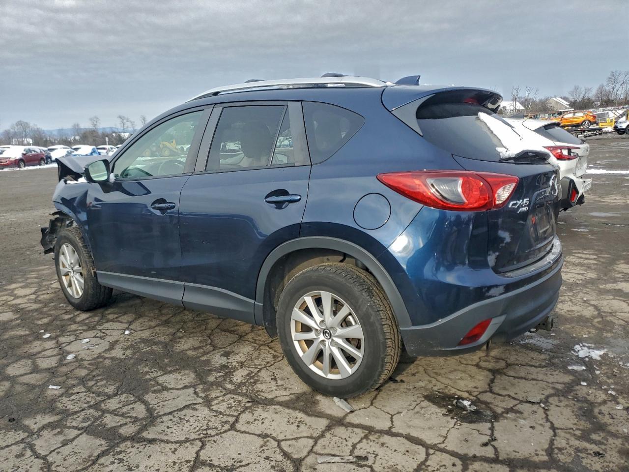 2015 MAZDA CX-5 TOURING photo 2