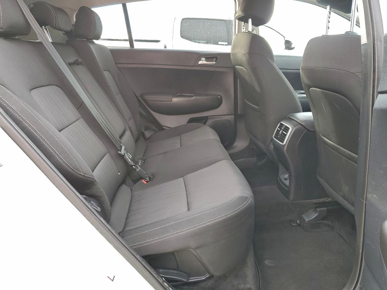 2021 KIA SPORTAGE LX photo 11