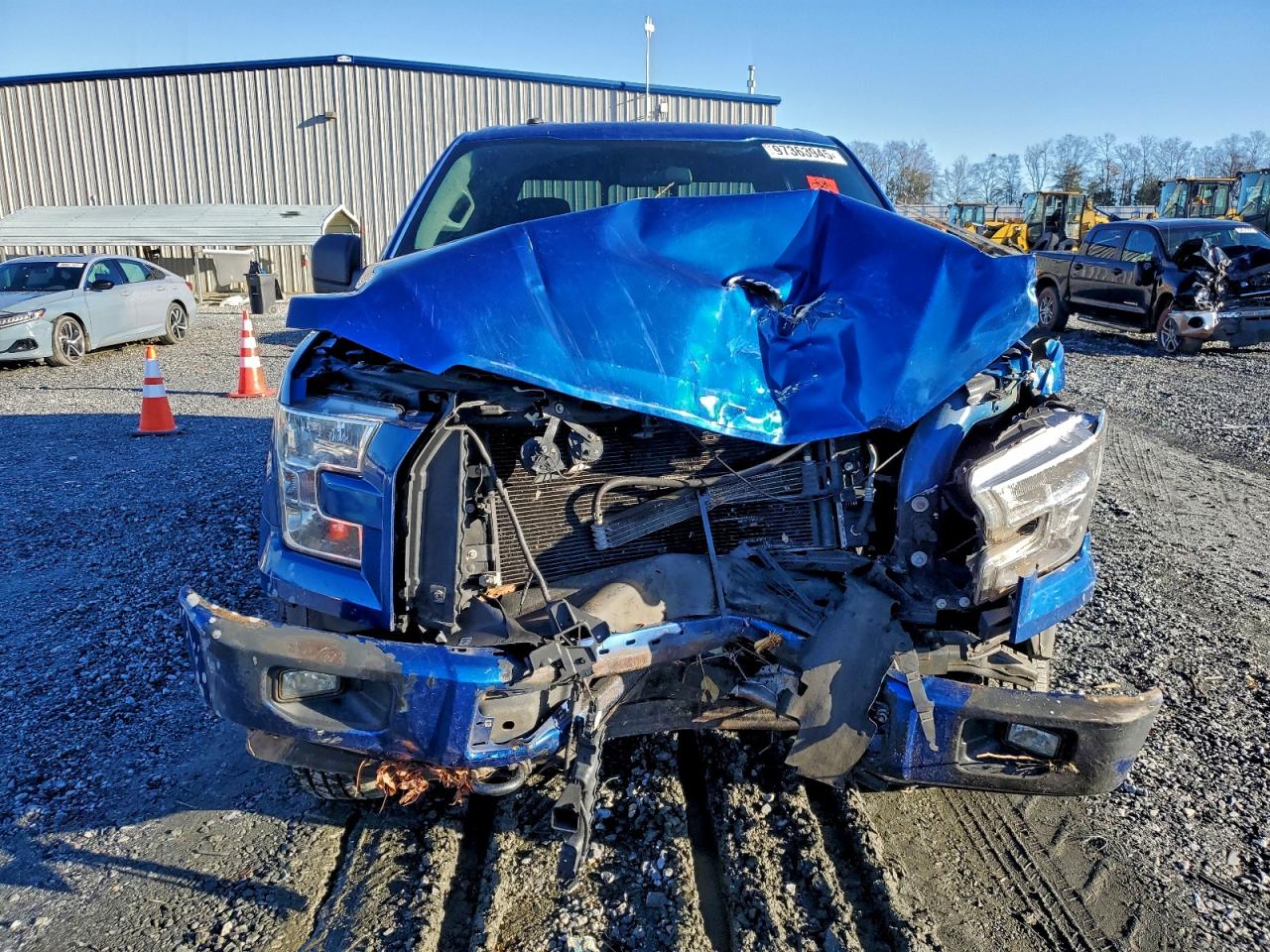 2017 FORD F150 SUPERCREW photo 9