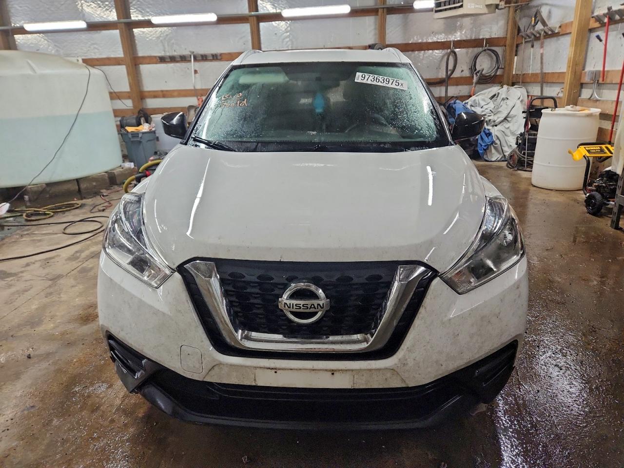 2019 NISSAN KICKS S photo 5