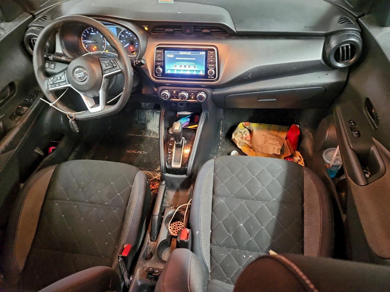 2019 NISSAN KICKS S photo 8