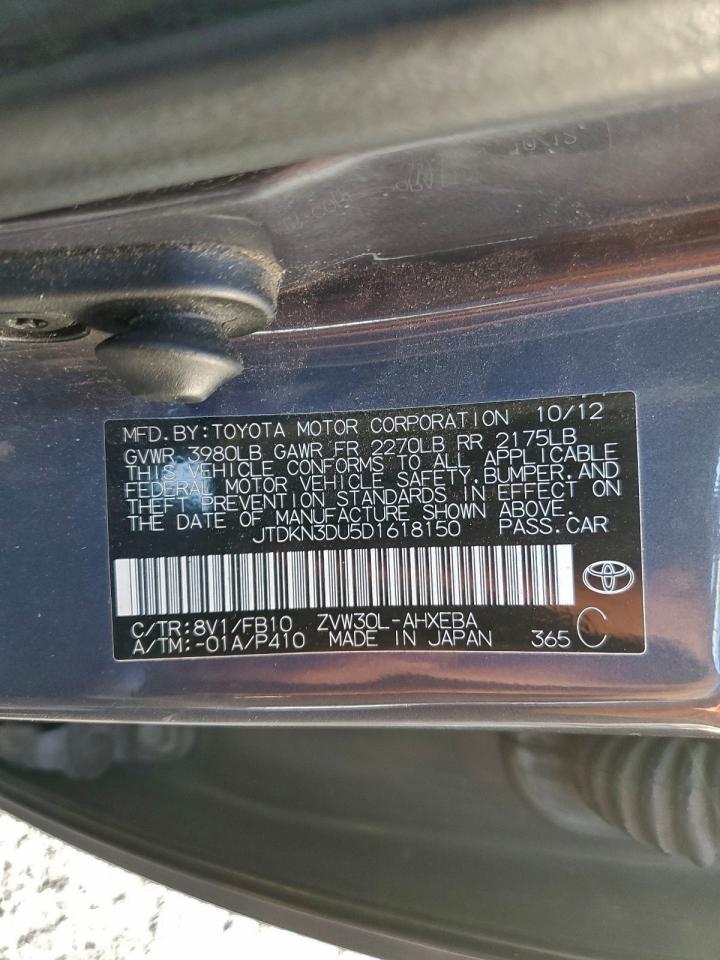 2013 TOYOTA PRIUS photo 13