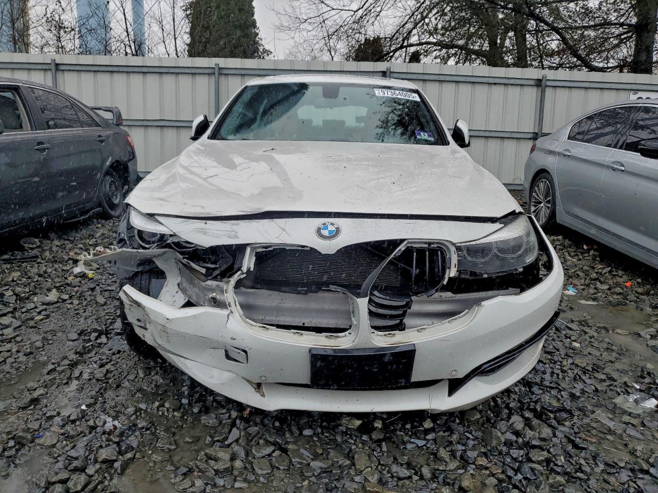 2017 BMW 330 XIGT photo 5