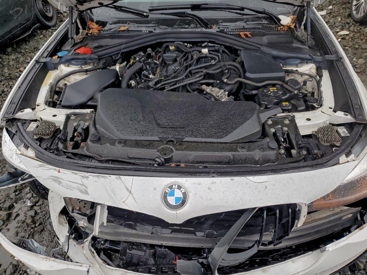 2017 BMW 330 XIGT photo 11
