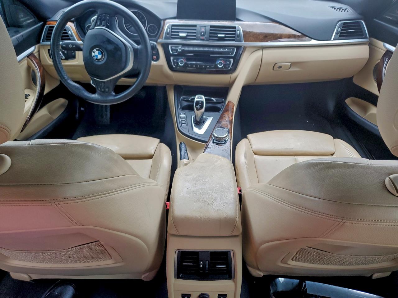 2017 BMW 330 XIGT photo 8