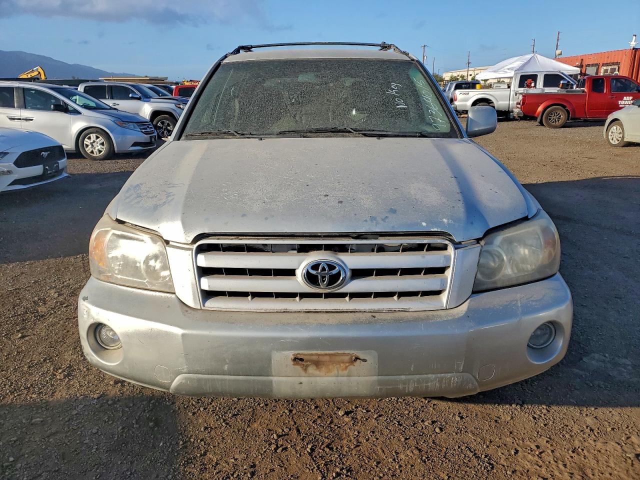 2004 TOYOTA HIGHLANDER BASE photo 5