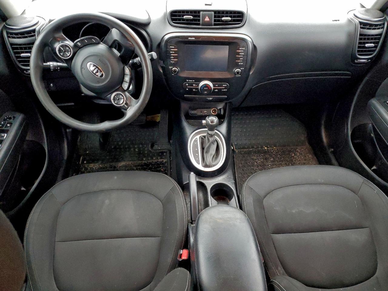 2018 KIA SOUL + photo 8