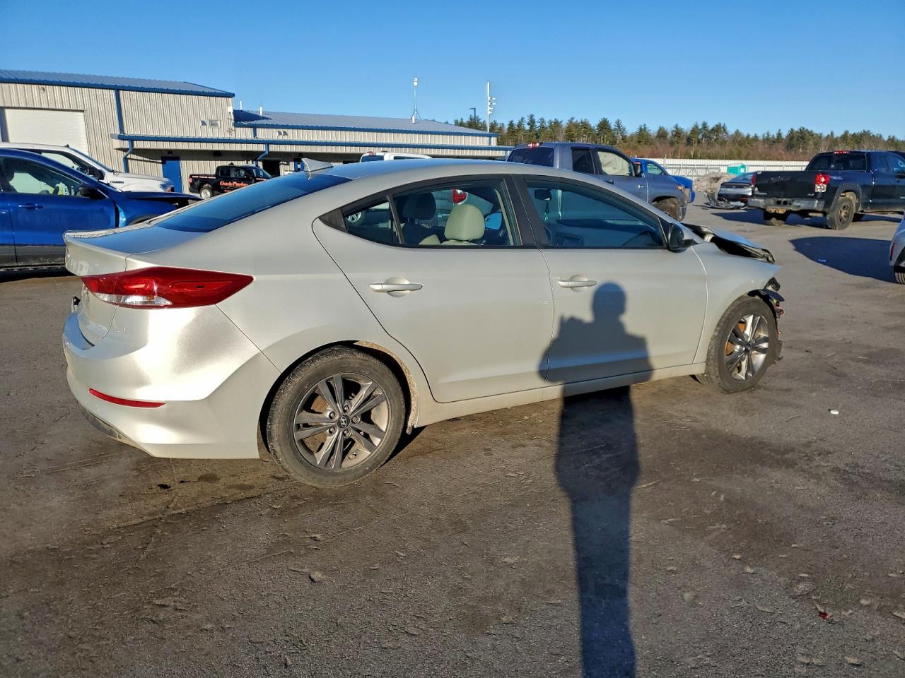 2017 HYUNDAI ELANTRA SE photo 3