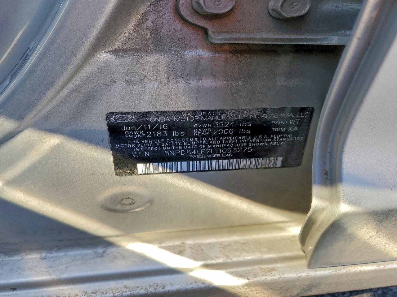 2017 HYUNDAI ELANTRA SE photo 12