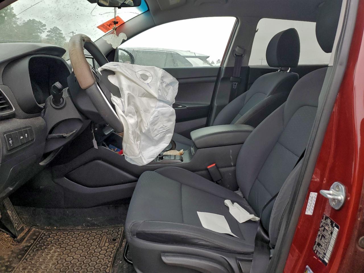 2020 HYUNDAI TUCSON SE photo 7