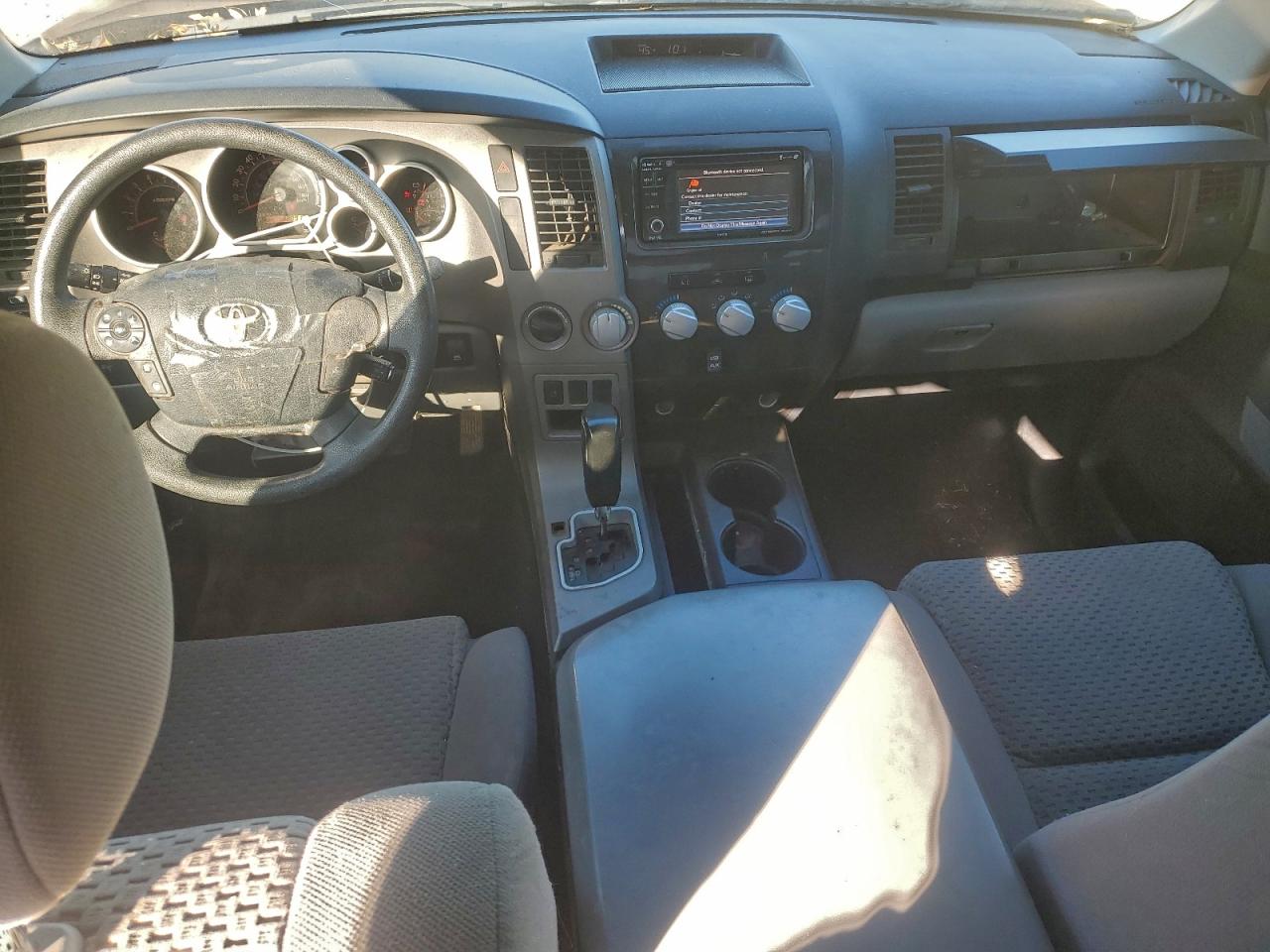 2013 TOYOTA TUNDRA CREWMAX SR5 photo 8