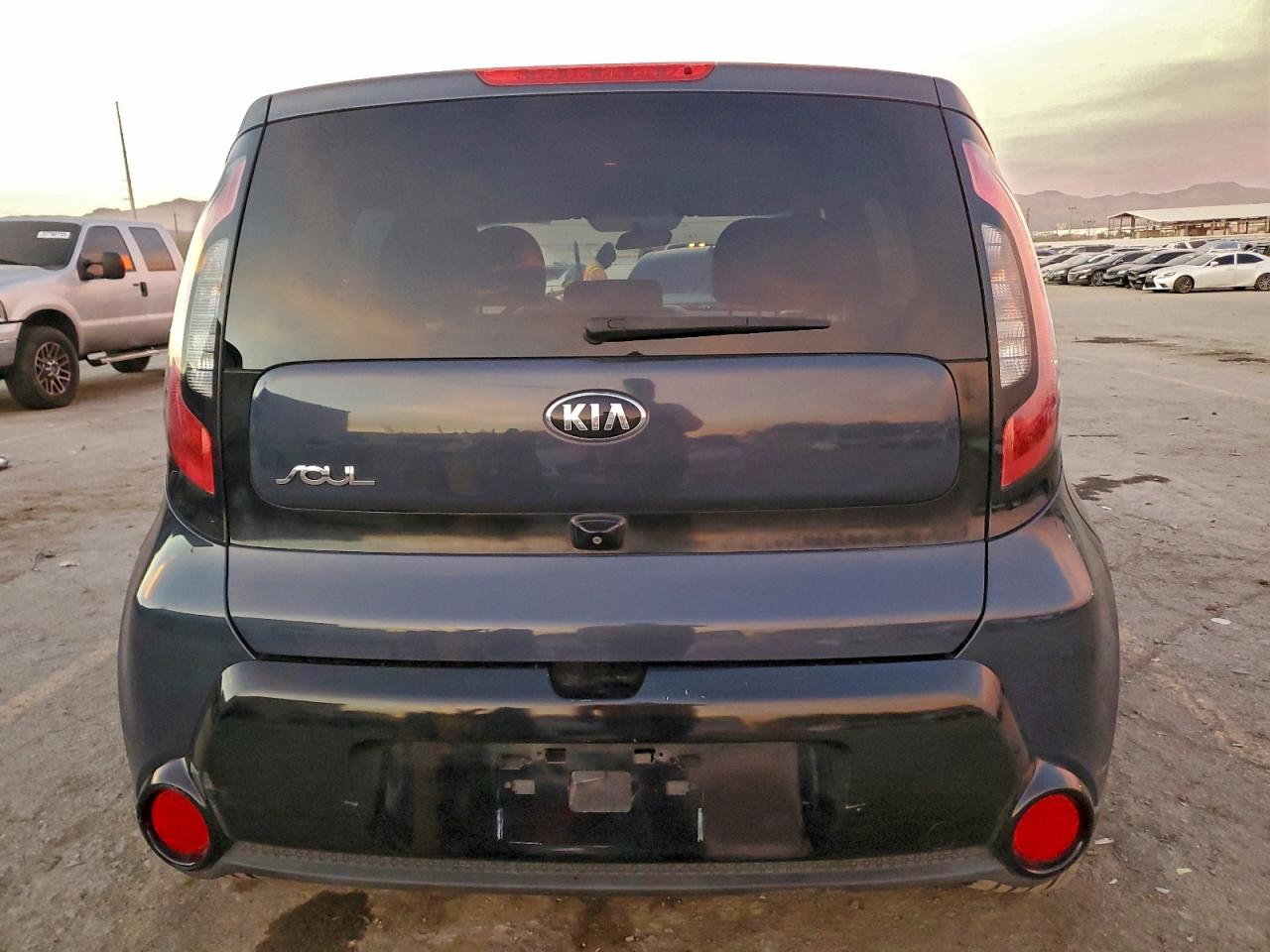 2016 KIA SOUL + photo 6