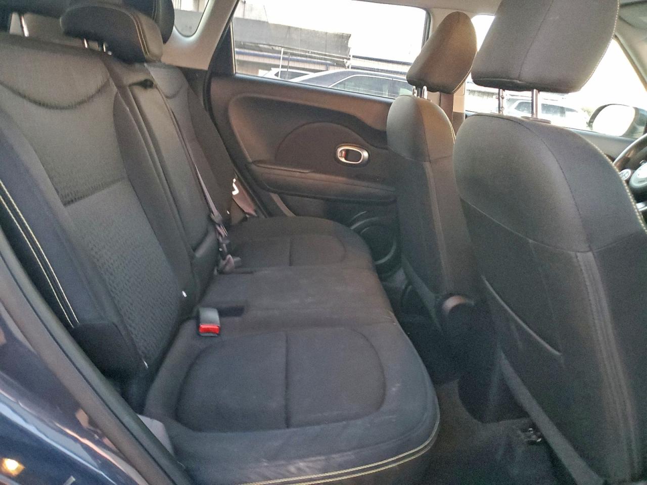 2016 KIA SOUL + photo 10