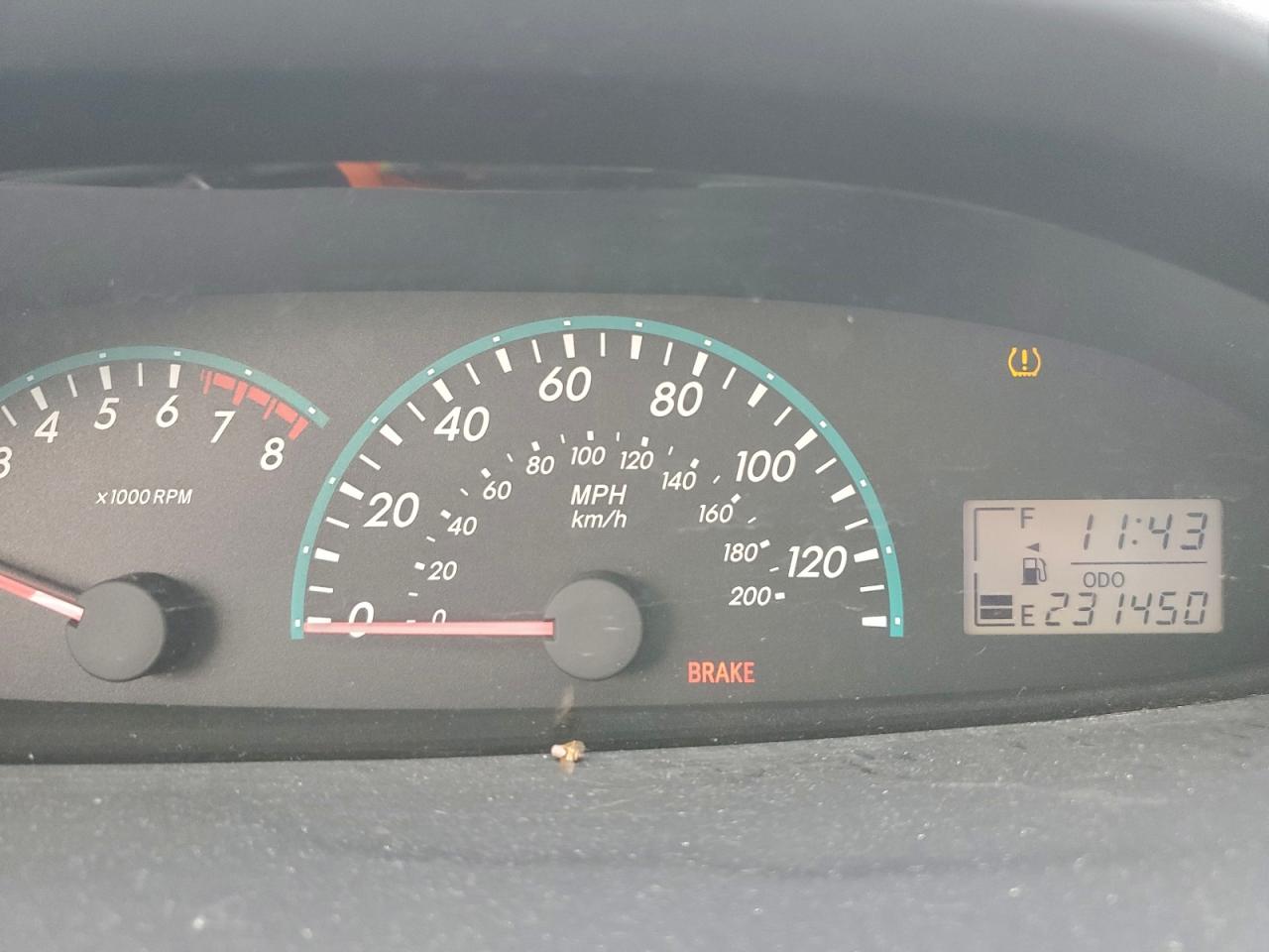2009 TOYOTA YARIS photo 25