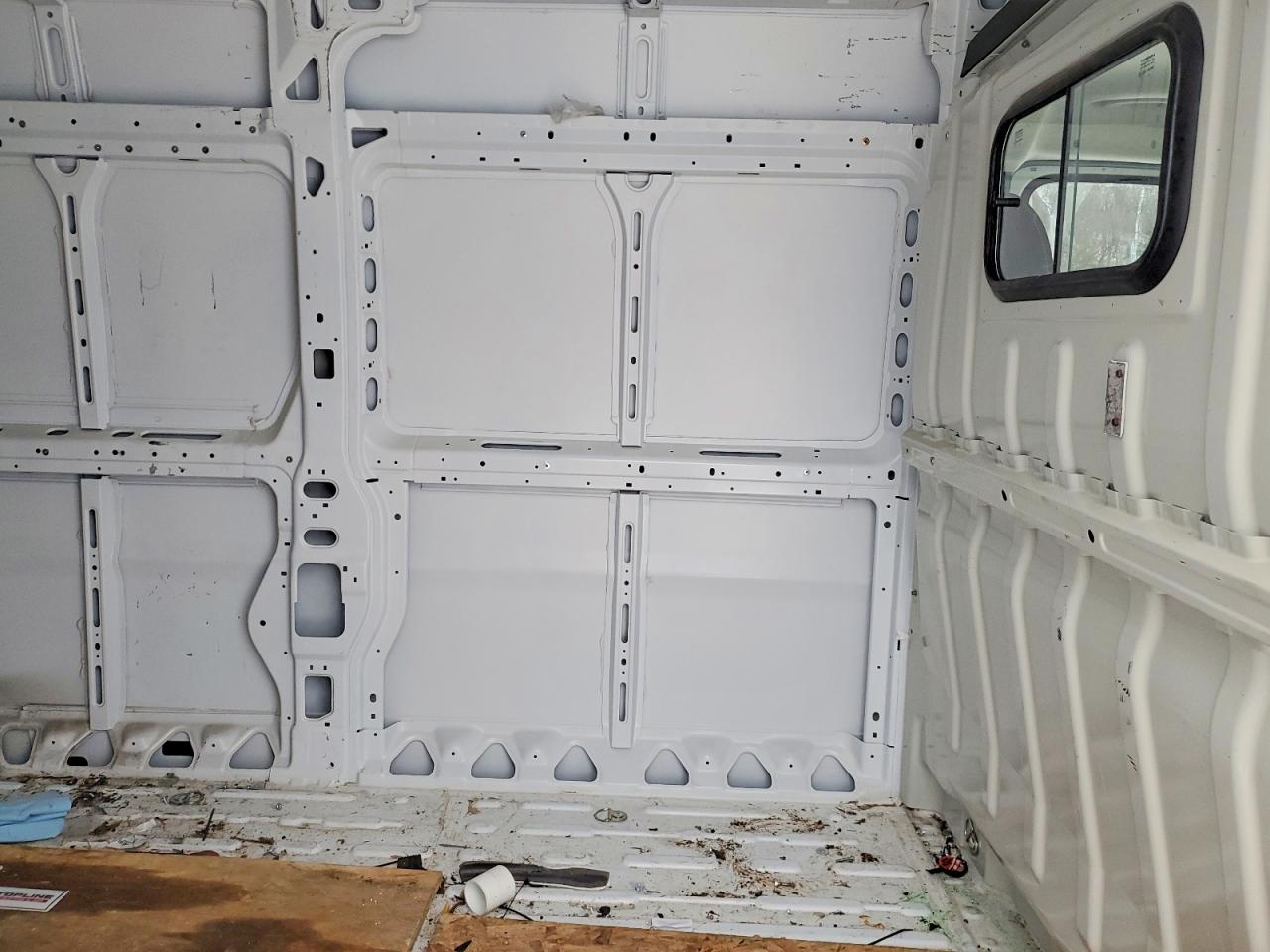 2025 RAM PROMASTER 2500 DELIVERY VAN photo 31