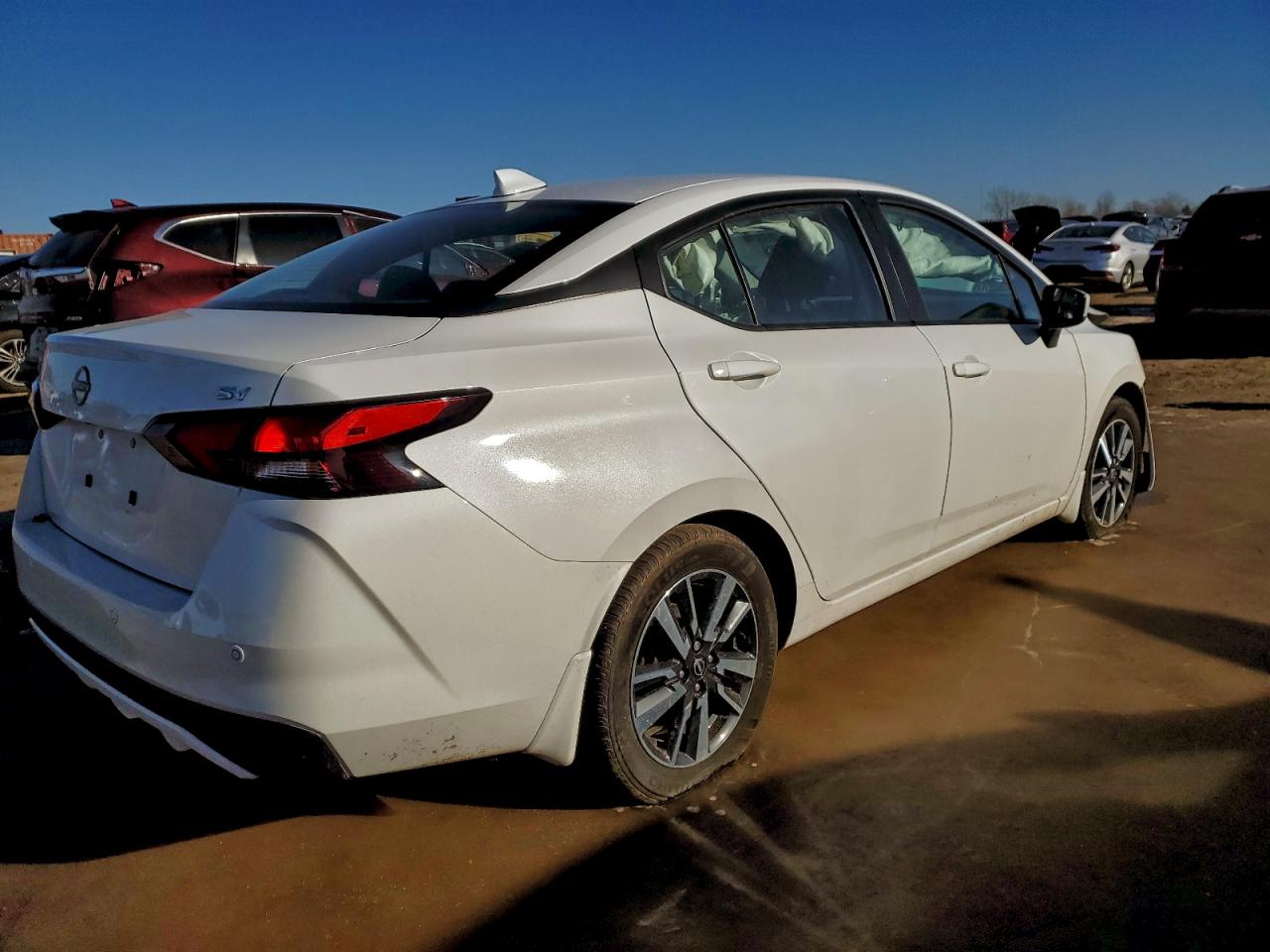 2024 NISSAN VERSA SV photo 7