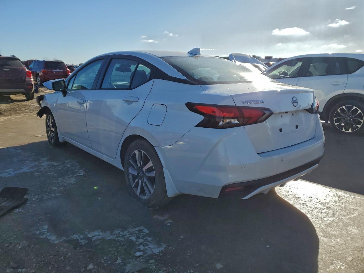 2024 NISSAN VERSA SV photo 4
