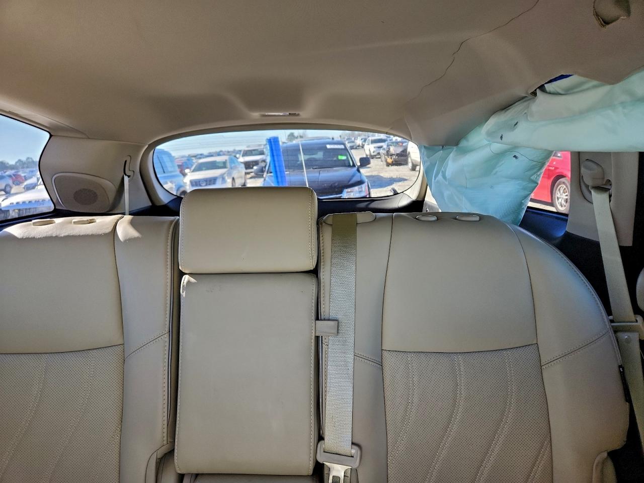 2020 INFINITI QX60 LUXE photo 10