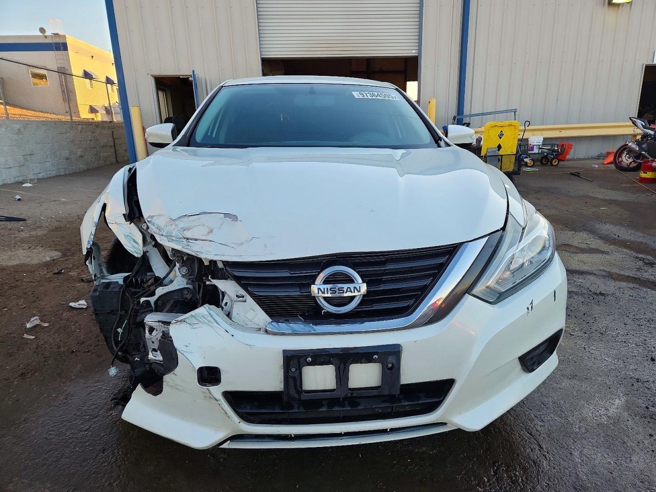 2016 NISSAN ALTIMA 2.5 photo 5