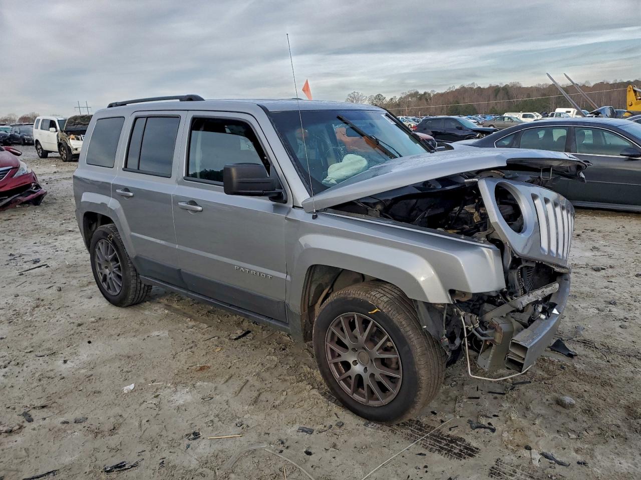2015 JEEP PATRIOT SPORT photo 7