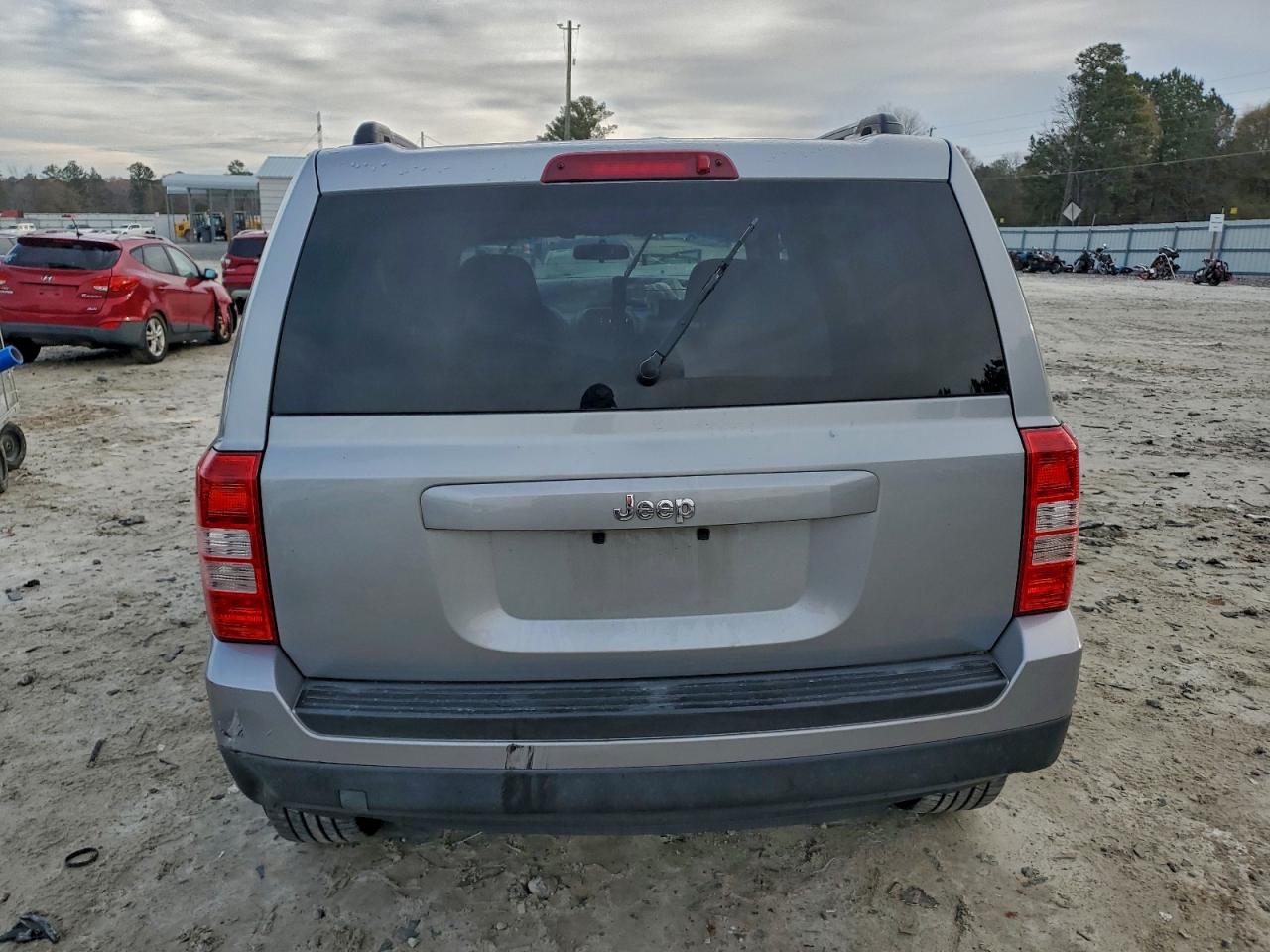 2015 JEEP PATRIOT SPORT photo 11