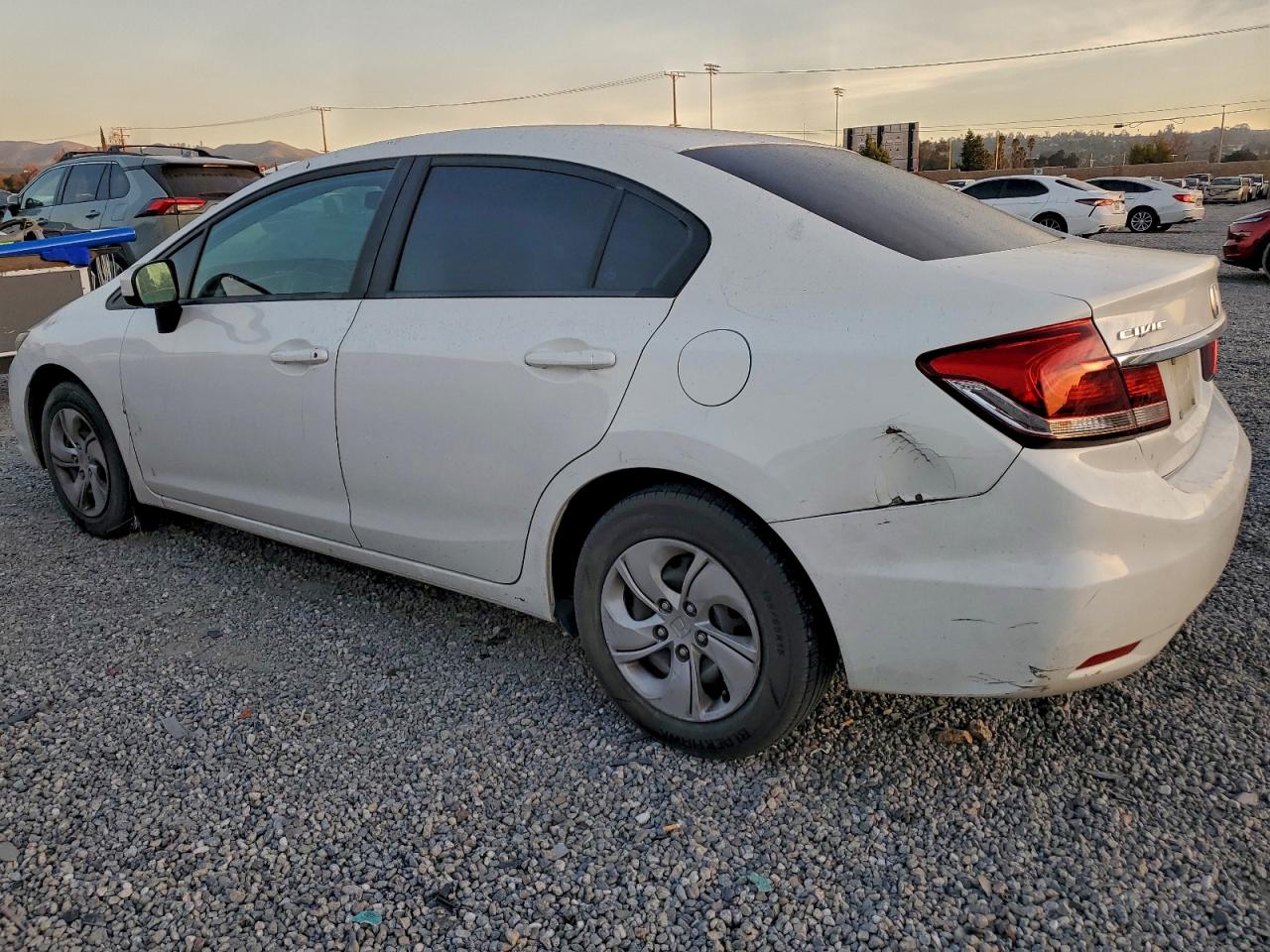 2014 HONDA CIVIC LX photo 4