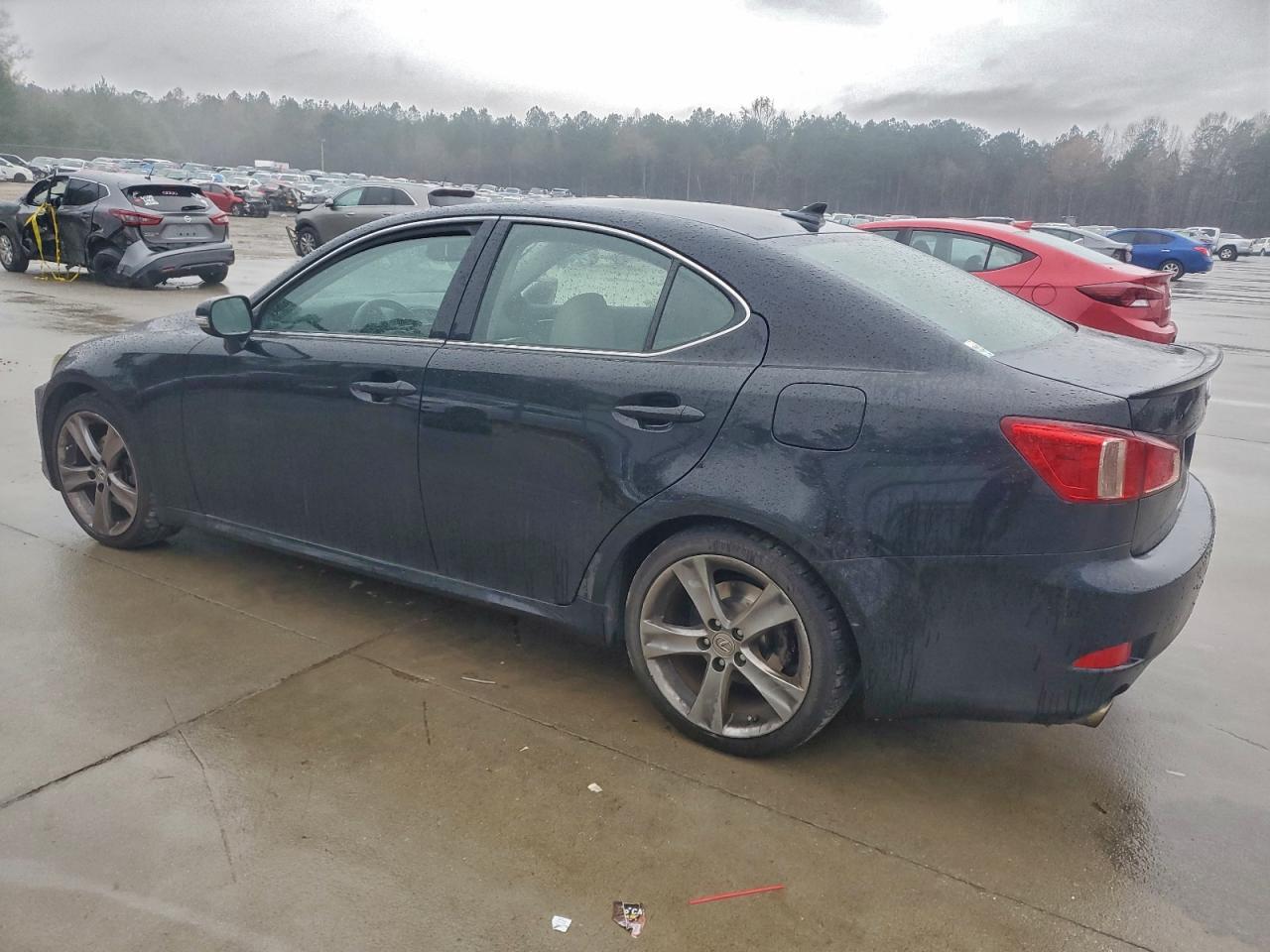 2011 LEXUS IS 250 photo 3