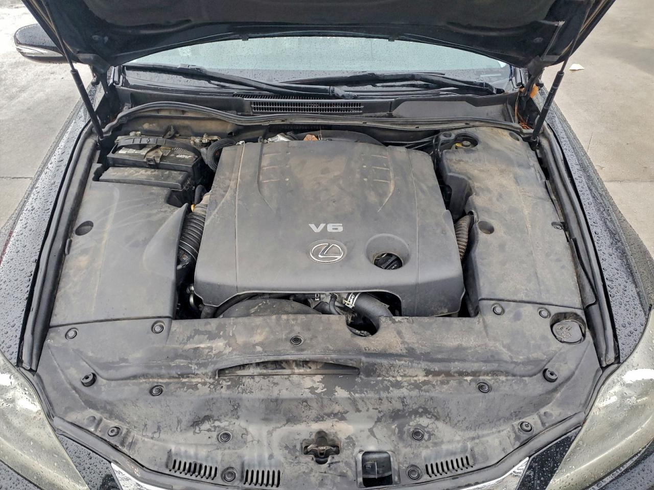 2011 LEXUS IS 250 photo 21