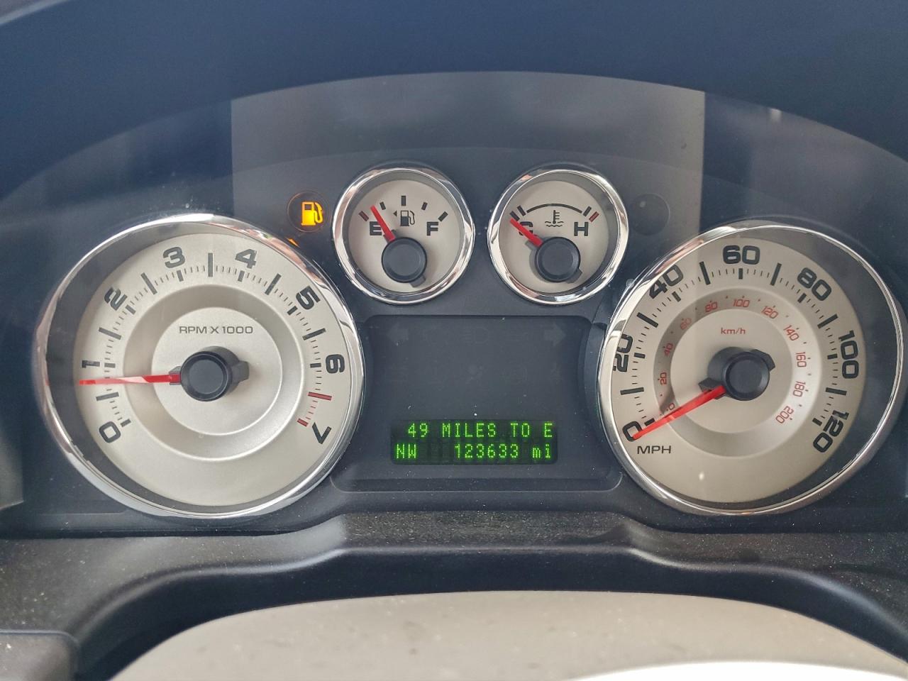 2010 FORD EDGE SEL photo 25